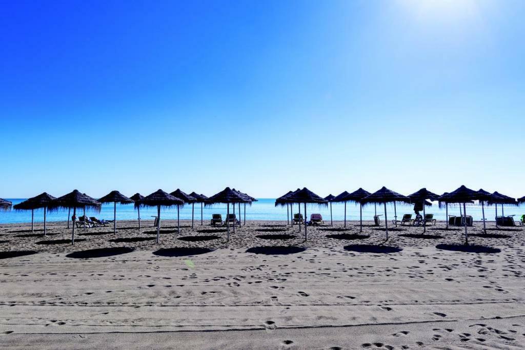 Malaga Beach Apartment Buitenkant foto